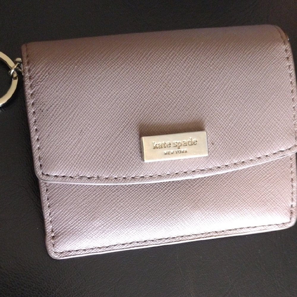 Kate Spade  Leather Wallet (Signs Of Use)
